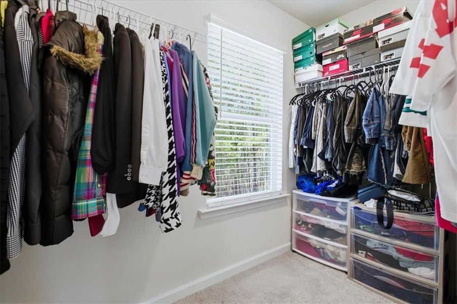 Close-up of interior finishes inside a home in Tell River, Atlanta (Image 21). Close-up of interior finishes inside a home in Tell River, Atlanta (Image 21).