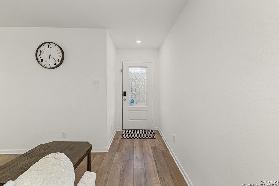 Spacious, unfurnished interior of a new home in Luckey Ranch, San Antonio (Image 22).