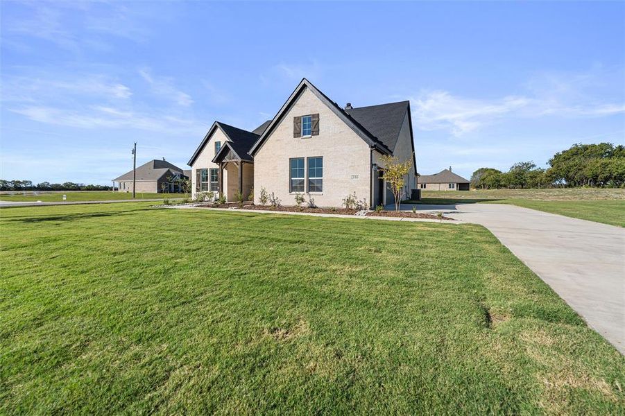 Image 37 of a home in Fannin Ranch.
