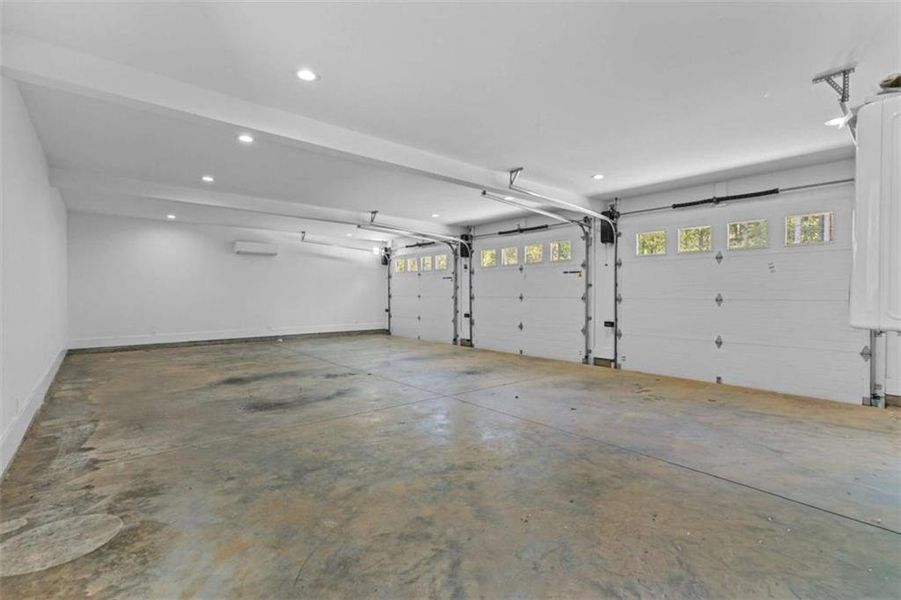 Image 79 of a home in .