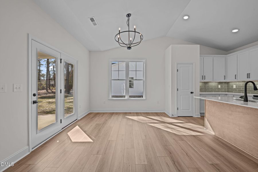 20-web-or-mls-DSC_7977 20-web-or-mls-DSC_7977