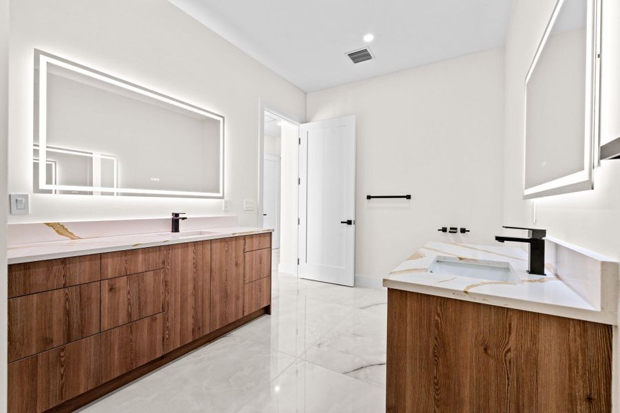 38-web-or-mls-A7409470 38-web-or-mls-A7409470