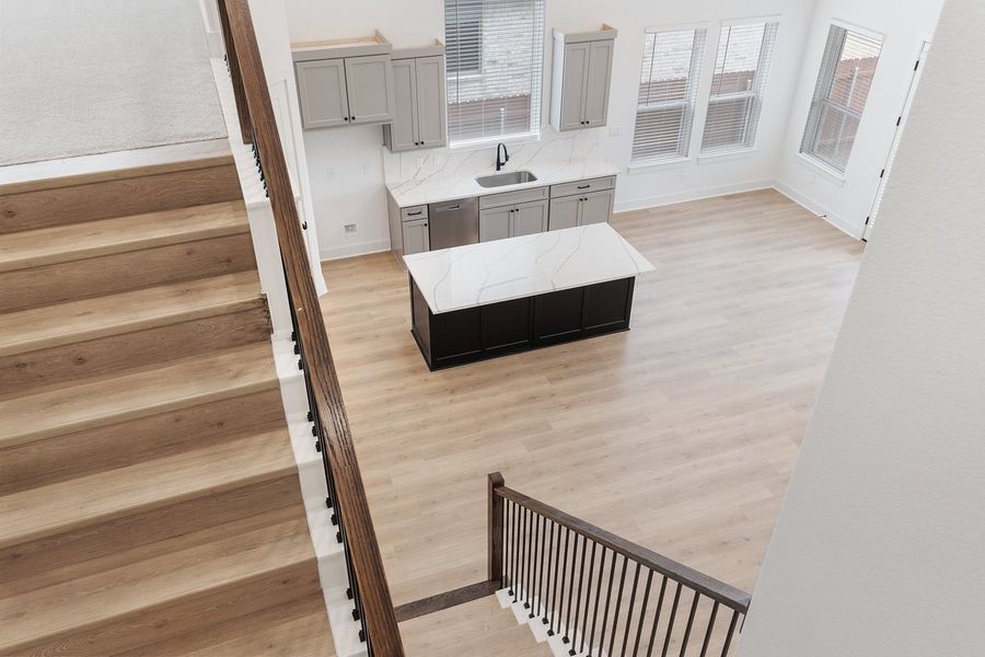 042_lb106444_204 042_lb106444_204