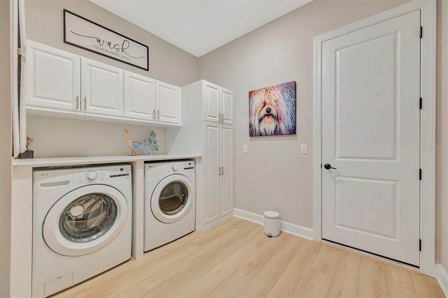 Furnished interior view inside a new home in , Palmetto (Image 68).