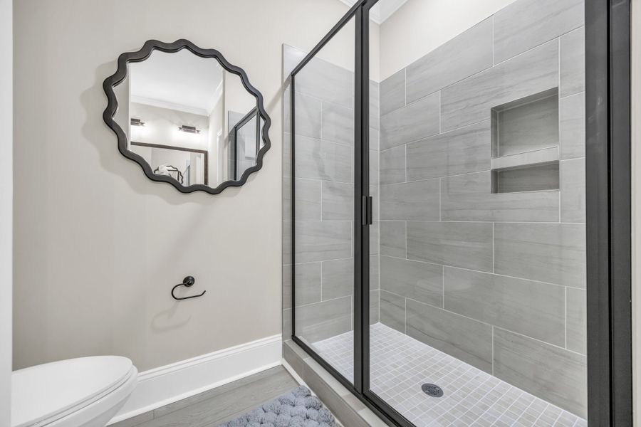 Representative furnished interior of a home built from the Glendale II by Great Southern Homes in White Oak Estates, Conway (Image 15).
