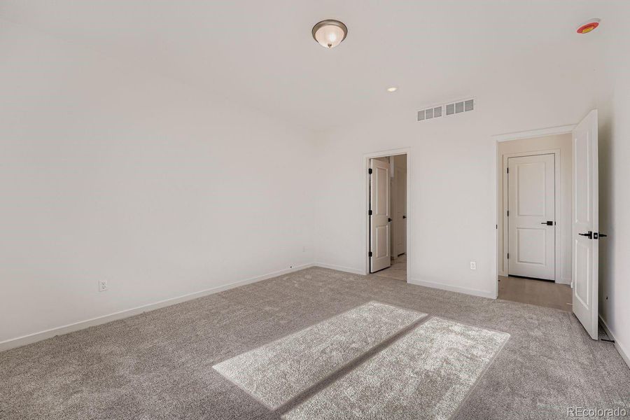 Images not from actual home, but are from same floor plan.