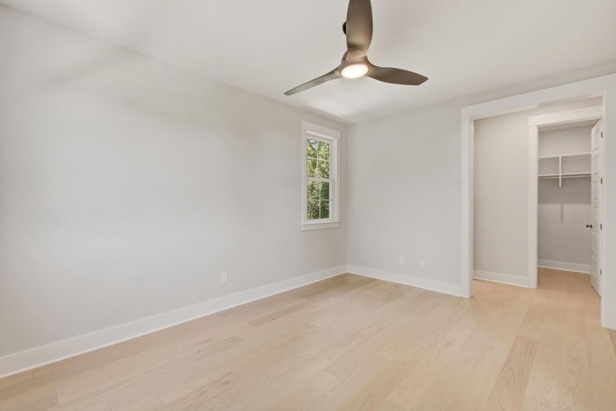 Spacious, unfurnished interior of a new home in , Johns Island (Image 46).