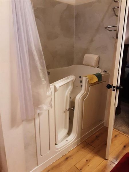 Furnished interior view inside a new home in , Statham (Image 8).