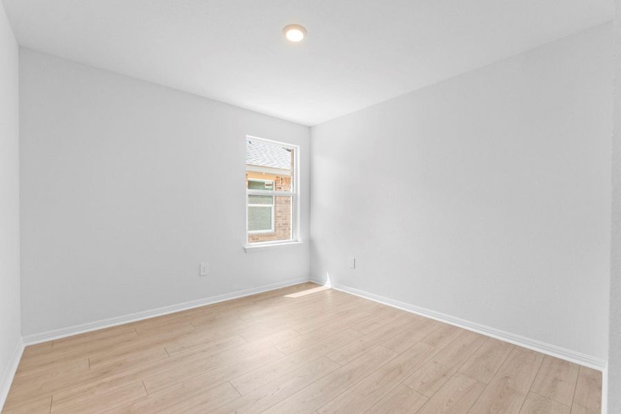 Spacious, unfurnished interior of a new home in Bar W Ranch, Leander (Image 8). Spacious, unfurnished interior of a new home in Bar W Ranch, Leander (Image 8).