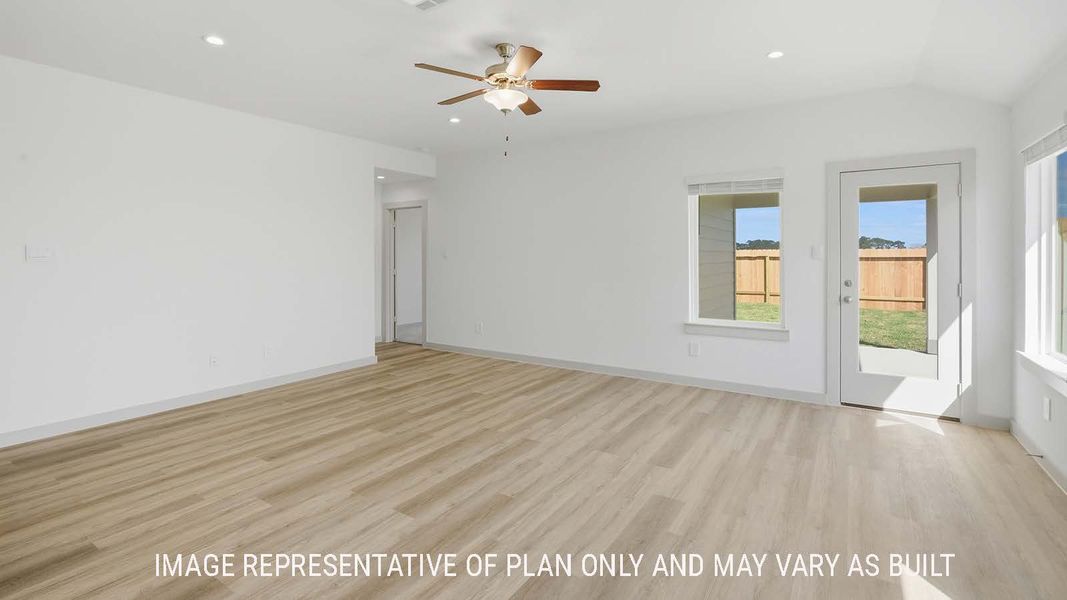 Representative unfurnished interior of a home built from the Lakeway by D.R. Horton in Reserve at Mallard Lakes, Orange (Image 16).