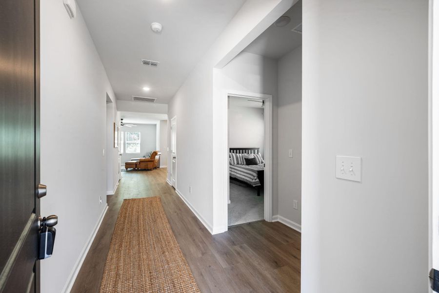 Spacious, unfurnished interior of a new home in Bradford Pointe, Summerville (Image 16). Spacious, unfurnished interior of a new home in Bradford Pointe, Summerville (Image 16).
