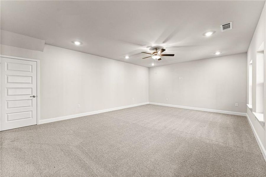 Spacious, unfurnished interior of a new home in Magnolia Villas, Cornelia (Image 28).