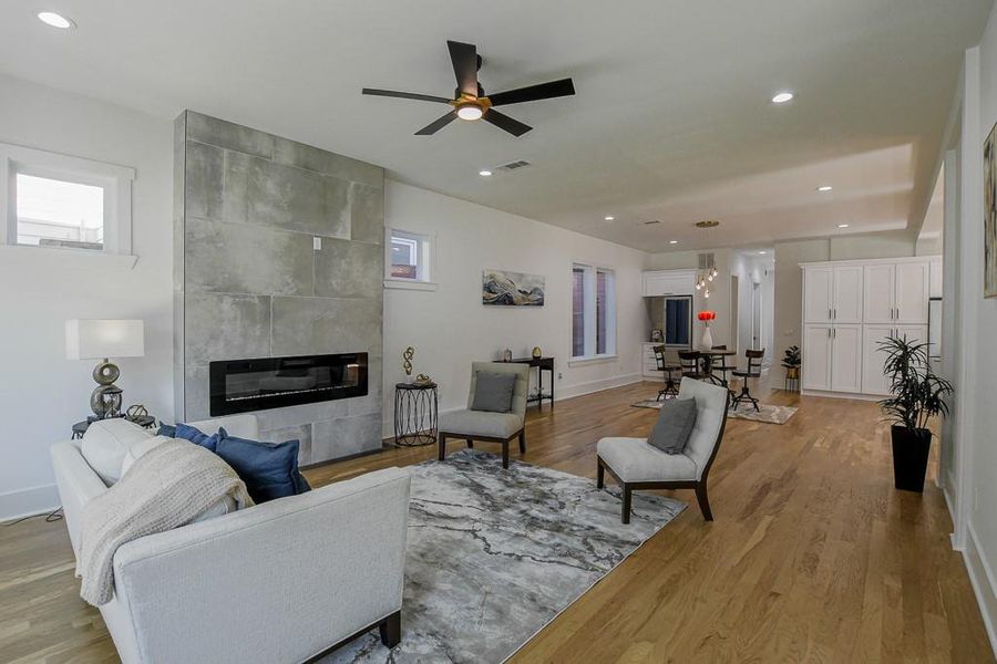 Furnished interior view inside a new home in , Atlanta (Image 11).
