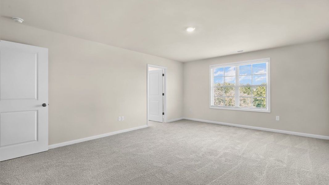 Spacious, unfurnished interior of a new home in Lybrook Village, Advance (Image 19).