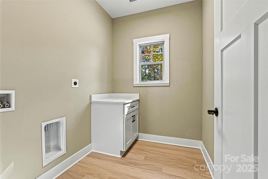 Image 22 of a home in .