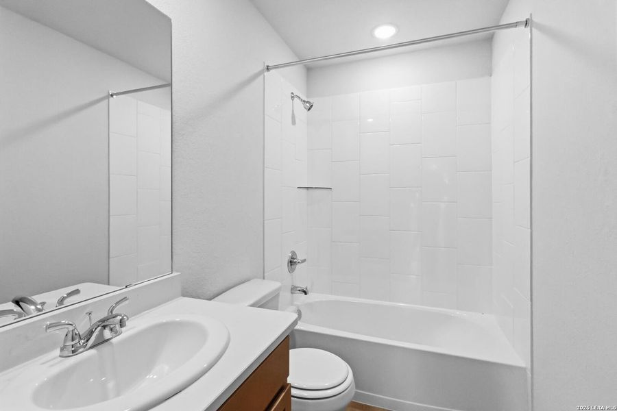 Furnished interior view inside a new home in Willow Point, San Antonio (Image 11).