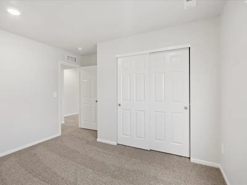 Spacious, unfurnished interior of a new home in Paint Brush Hills, Peyton (Image 10).