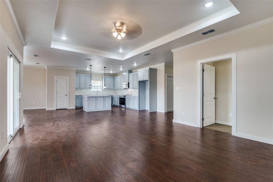 Spacious, unfurnished interior of a new home in , Trinidad (Image 19).