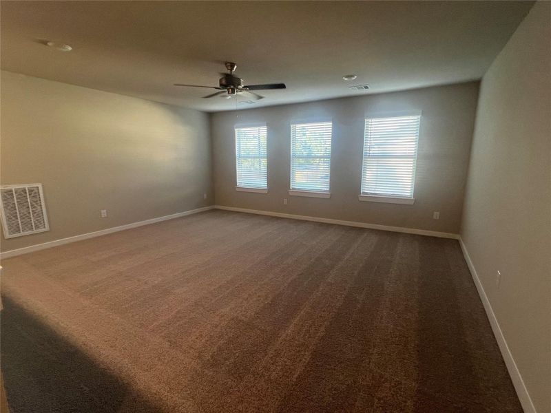 Spacious, unfurnished interior of a new home in Sorella 50s, Tomball (Image 24). Spacious, unfurnished interior of a new home in Sorella 50s, Tomball (Image 24).
