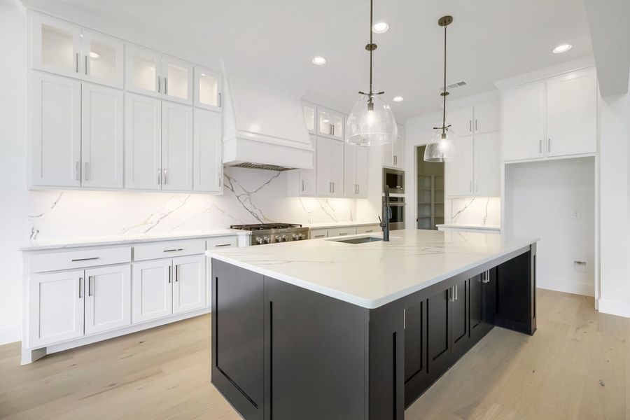 Representative photo of Plan 1647 - Kitchen Representative photo of Plan 1647 - Kitchen