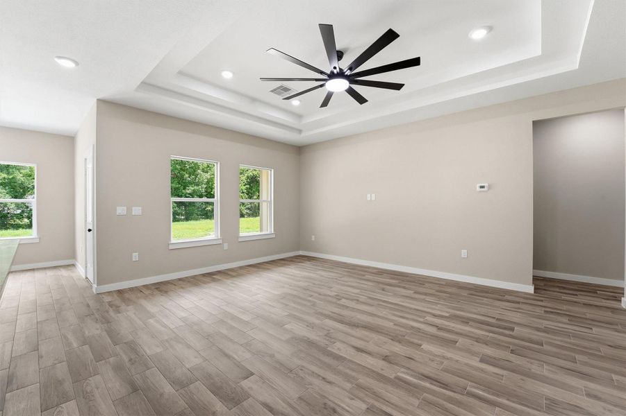 Spacious, unfurnished interior of a new home in , Conroe (Image 17).