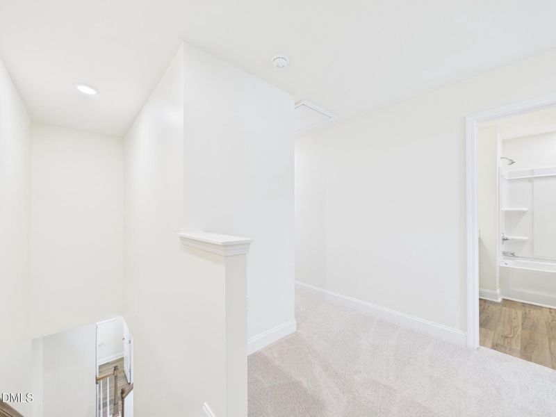 CAM01608G0-PR0114-STILL022