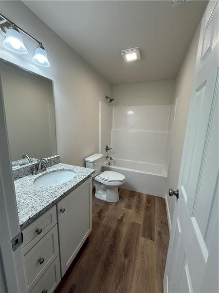 Furnished interior view inside a new home in , Dahlonega (Image 5).