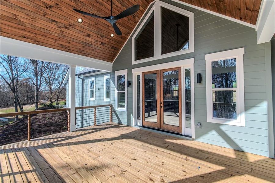 Exterior details and patio area of a home in , Blairsville (Image 33).