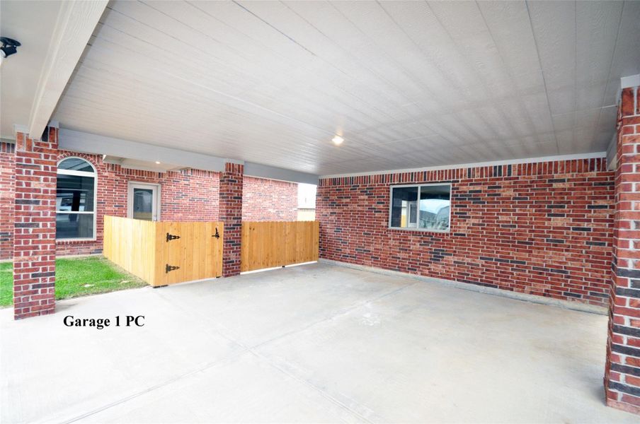 PORTE COCHERE FOR GARAGE 1