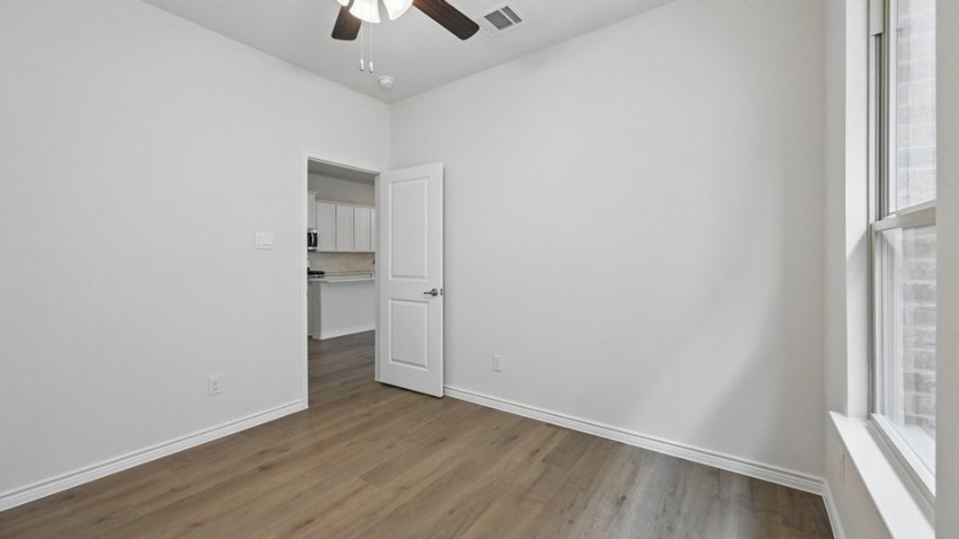 Spacious, unfurnished interior of a new home in Lakewood Trails, Forney (Image 27). Spacious, unfurnished interior of a new home in Lakewood Trails, Forney (Image 27).