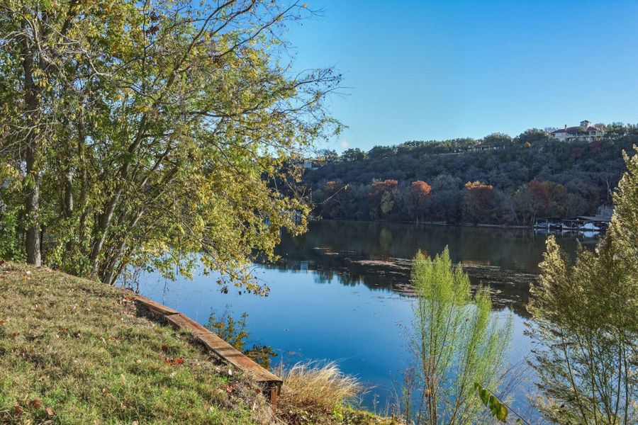 Natural landscape and outdoor views near  in Austin (Image 29).
