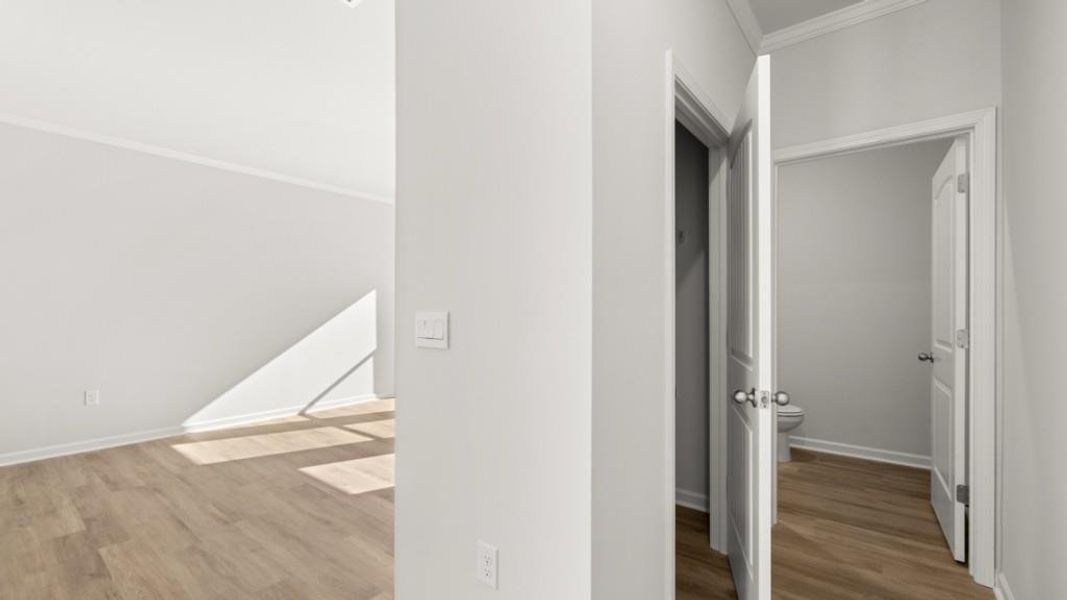 Spacious, unfurnished interior of a new home in Waypoint, Flowery Branch (Image 12).