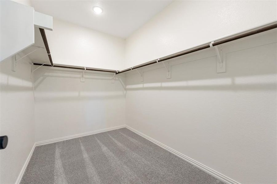 Spacious, unfurnished interior of a new home in Morningstar, Aledo (Image 28). Spacious, unfurnished interior of a new home in Morningstar, Aledo (Image 28).