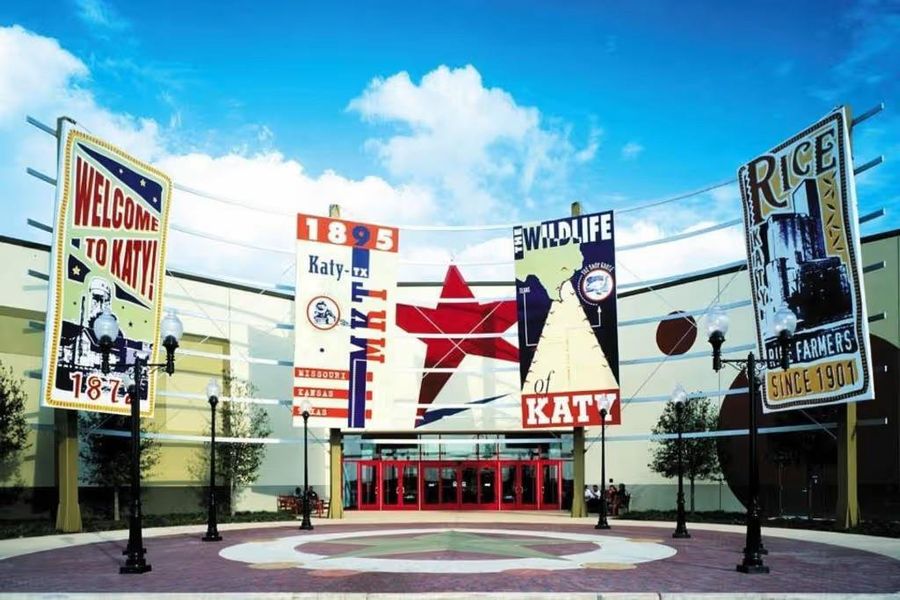 Community photo Community photo