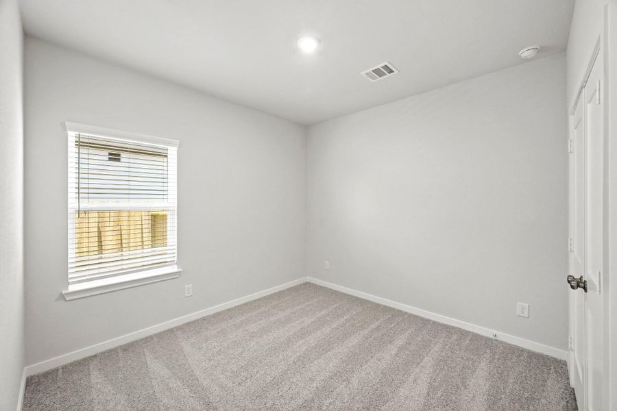 Spacious, unfurnished interior of a new home in Magnolia Springs, Montgomery (Image 21).