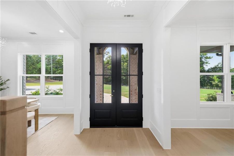 Spacious, unfurnished interior of a new home in , Monroe (Image 24).