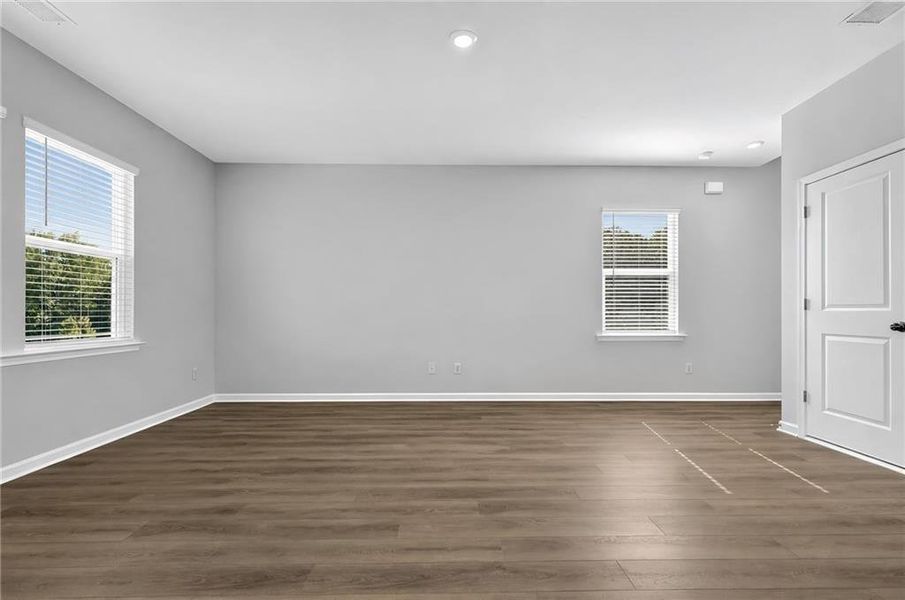 Spacious, unfurnished interior of a new home in Millers Pointe, Conyers (Image 15).