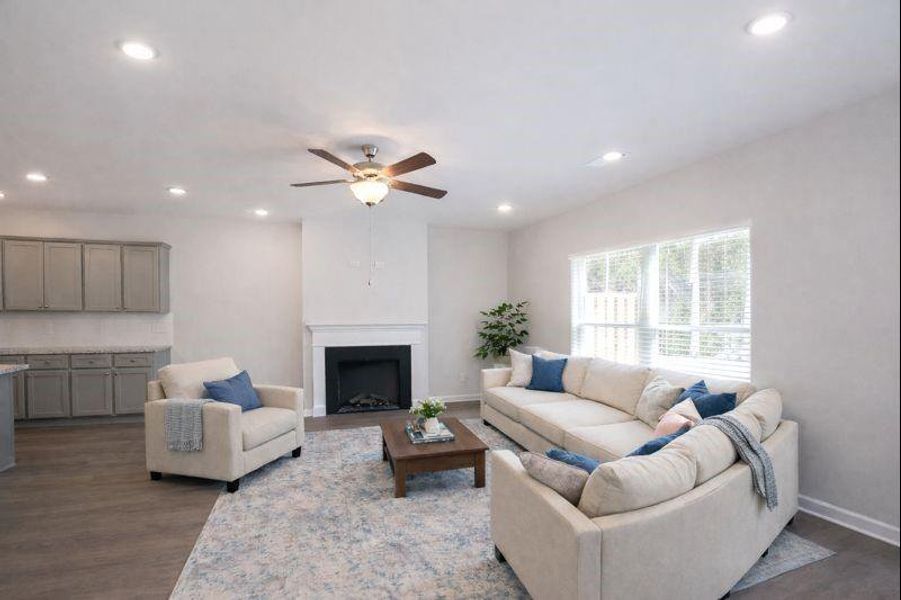 Furnished interior view inside a new home in Lake Harbin, Morrow (Image 8).
