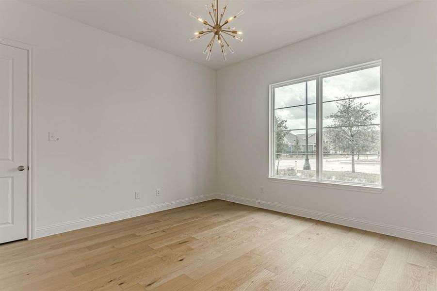 Spacious, unfurnished interior of a new home in , Aledo (Image 18).