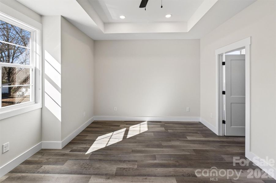 Spacious, unfurnished interior of a new home in , Gastonia (Image 19).