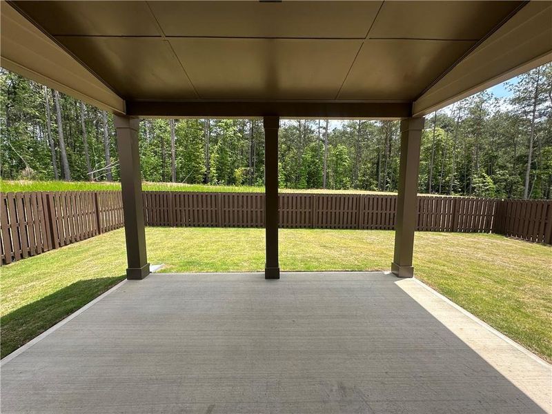 Exterior details and patio area of a home in Kentmere, Auburn (Image 4).