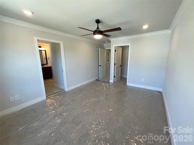 Spacious, unfurnished interior of a new home in Pine Trace, Gastonia (Image 14). Spacious, unfurnished interior of a new home in Pine Trace, Gastonia (Image 14).
