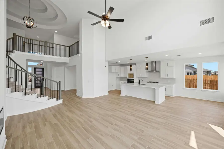 Furnished interior view inside a new home in Flora - 60', Hutto (Image 9).