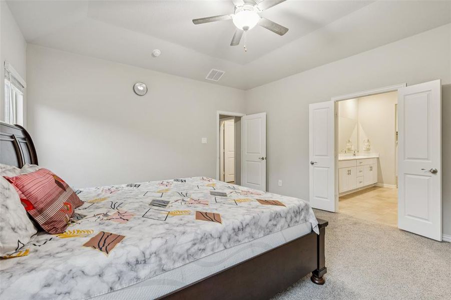 Furnished interior view inside a new home in Wolf Creek Farms - Signature Series, Melissa (Image 29).