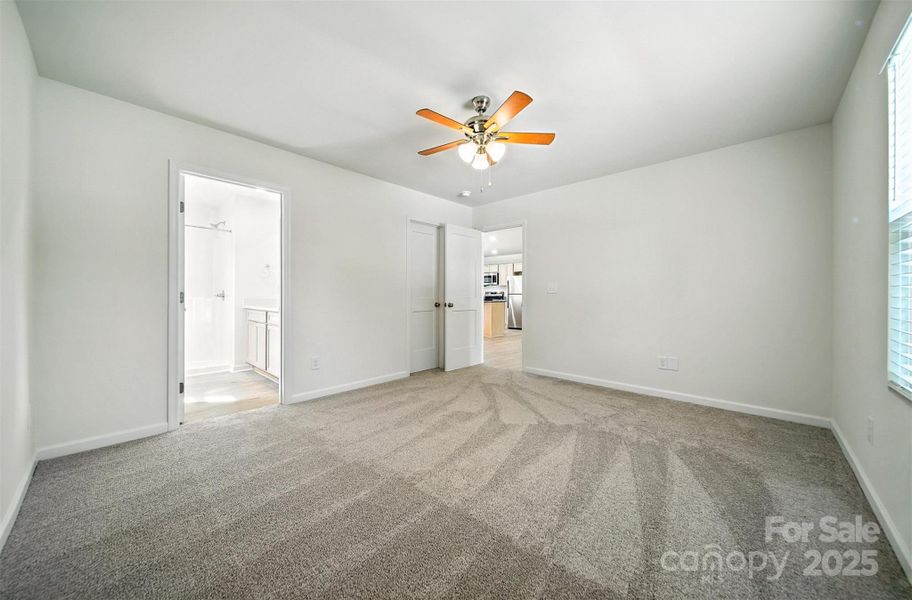 Spacious, unfurnished interior of a new home in , Hickory (Image 32).