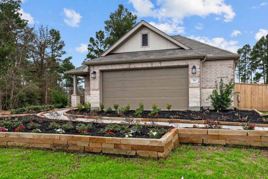 Front Exterior Front Exterior