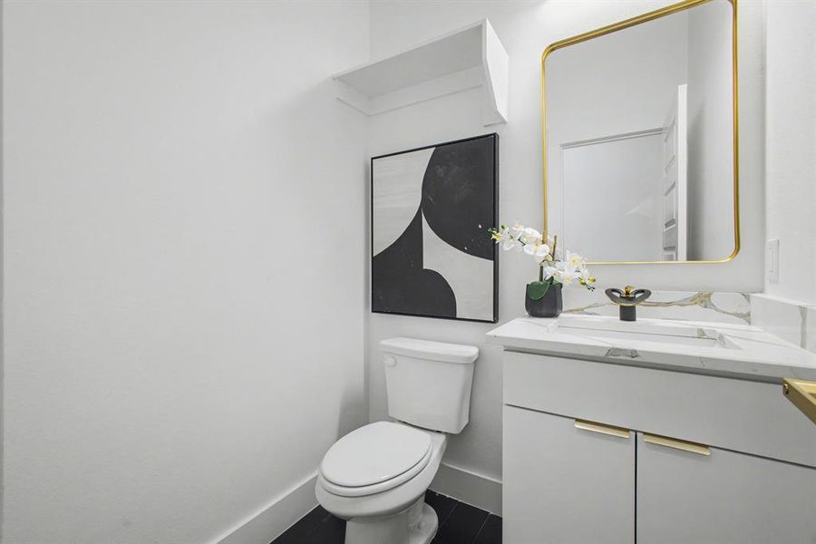 Furnished interior view inside a new home in , Dallas (Image 21).