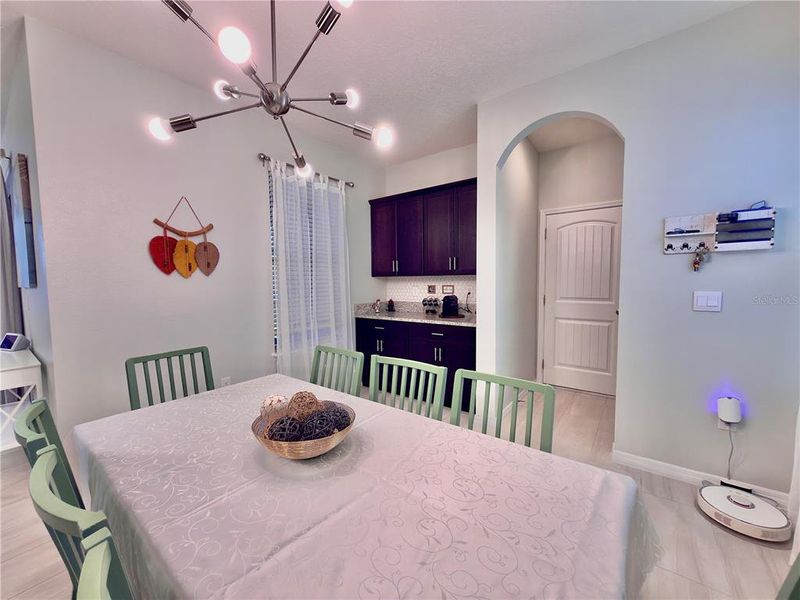 Furnished interior view inside a new home in Waterleigh, Winter Garden (Image 9). Furnished interior view inside a new home in Waterleigh, Winter Garden (Image 9).