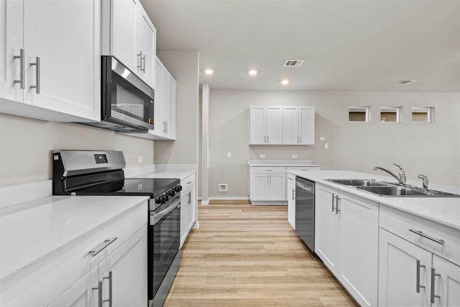 Furnished interior view inside a new home in Orchard Village, Fort Worth (Image 10).