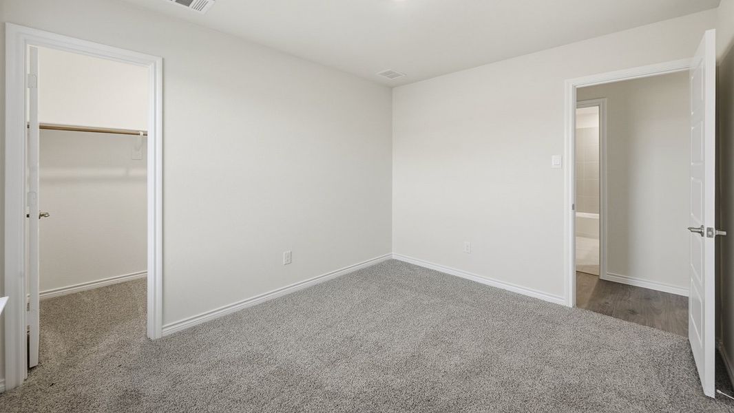 Spacious, unfurnished interior of a new home in Elevon, Lavon (Image 30). Spacious, unfurnished interior of a new home in Elevon, Lavon (Image 30).